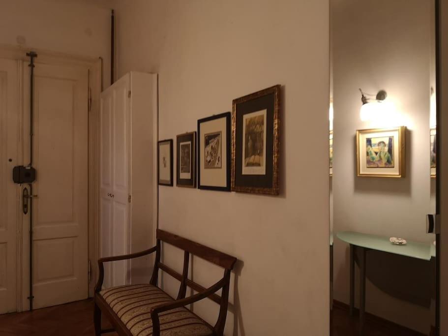 Spacious Attic Apartment Kandler トリエステ エクステリア 写真