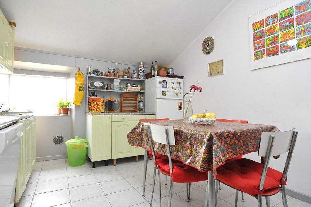 Spacious Attic Apartment Kandler トリエステ エクステリア 写真